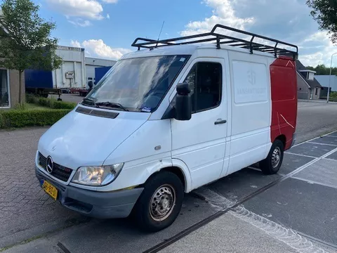 Mercedes-Benz 208CDI SPRINTER