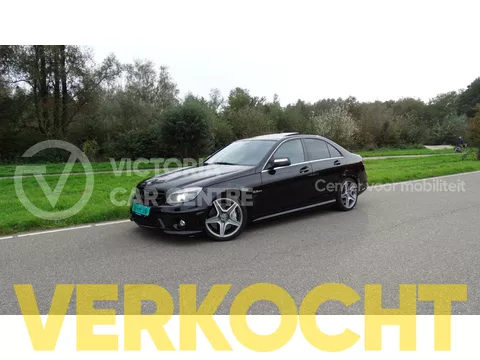 Mercedes-Benz C-Klasse C63 AMG - V8 - STRAK