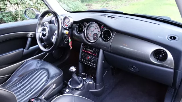 2006 Mini Cooper JDM car for sale — photo 11 of 24