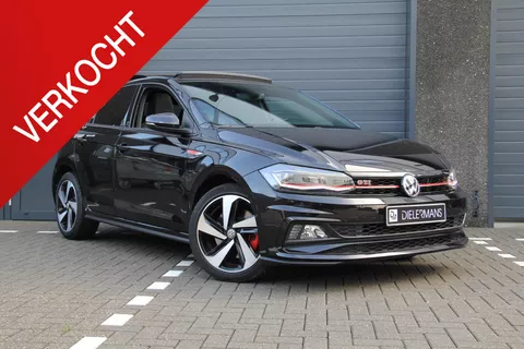 Volkswagen Polo 2.0 TSI GTI DSG Panorama dak | Full LED | Apple carplay | Keyless Start | Parkeersensoren | Stoelverwarming | Nieuwstaat! Volkswagen Polo 2.0 TSI GTI DSG Panorama dak | Full LED | Apple carplay | Keyless Start | Parkeersensoren | Stoelverwarming | Nieuwstaat!