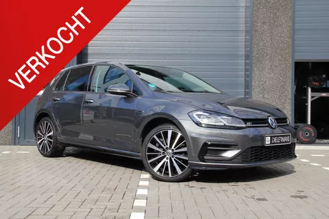 Volkswagen Golf 1.5 TSI Highline Business R DSG | Vol LED | Carplay | Navi | Alcantara | 18' Velgen | Parkeersensoren rondom | Adaptive Cruise Control | Volkswagen Golf 1.5 TSI Highline Business R DSG | Vol LED | Carplay | Navi | Alcantara | 18' Velgen | Parkeersensoren rondom | Adaptive Cruise Control |