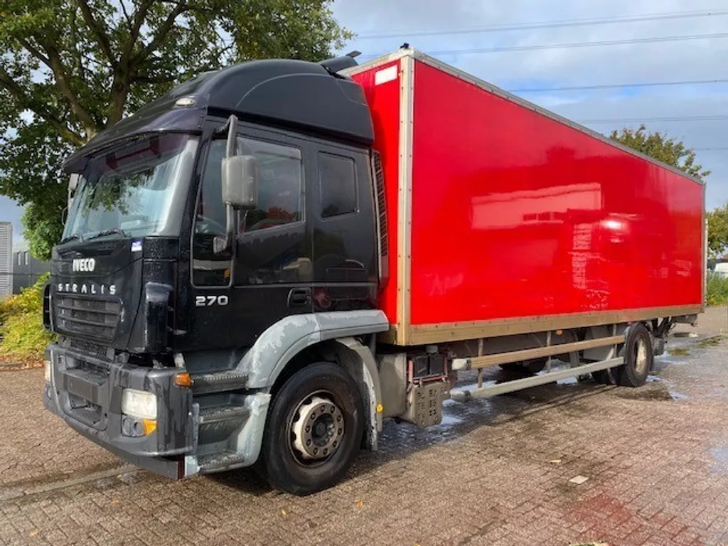 Iveco STRALIS 270 ACTIVE TIME EURO 3 / MANUAL / LIFT