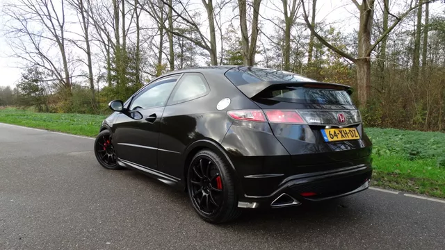 2007 Honda Civic JDM car for sale — photo 4 of 24