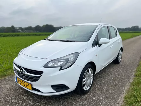 Opel Corsa 1.4 Favourite