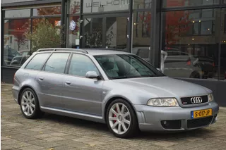 Audi RS4 Avant 2.7 V6 quattro