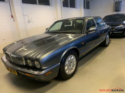 Jaguar XJ Sovereign 4.0 V8 ORIGINEEL NL COMPLEET HISTORIE