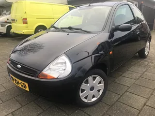 Ford KA KA met een nieuwe apk en airco