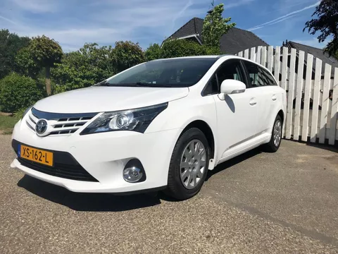 Toyota Avensis Verkocht!