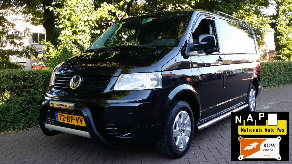 VOLKSWAGEN TRANSPORTER