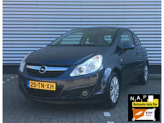 OPEL Corsa 1.2-16V Essentia