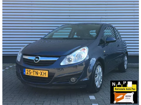 OPEL Corsa 1.2-16V Essentia