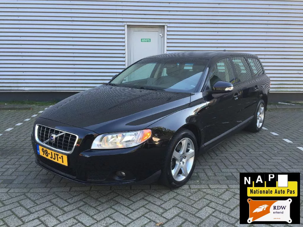 VOLVO V70 2.0D Limited RIEM V.V. VERKOCHT