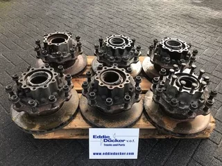 MAN 81.35003-7631 WHEEL HUB ZF AV-132/90GR 44723532 MAN BUS