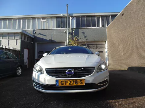 Volvo V60 2.4 D5 Twin Engine Special Edition 08-2015 315 PK euro 6