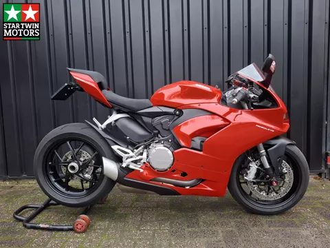 Ducati Panigale V2