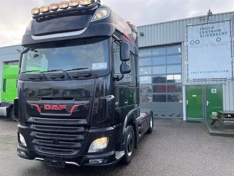 DAF XF480 SCC/Retarder,2x tank/alcoa's/new exhaust system/Skirts/toplights/FULL OPTIONS!!
