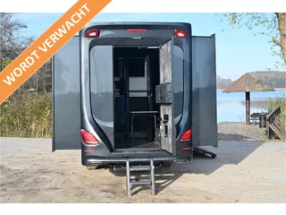 Mercedes-Benz Sprinter 319 AMG 2x SLIDE-OUT 2-paards paardenvrachtwagen Grand Weekender