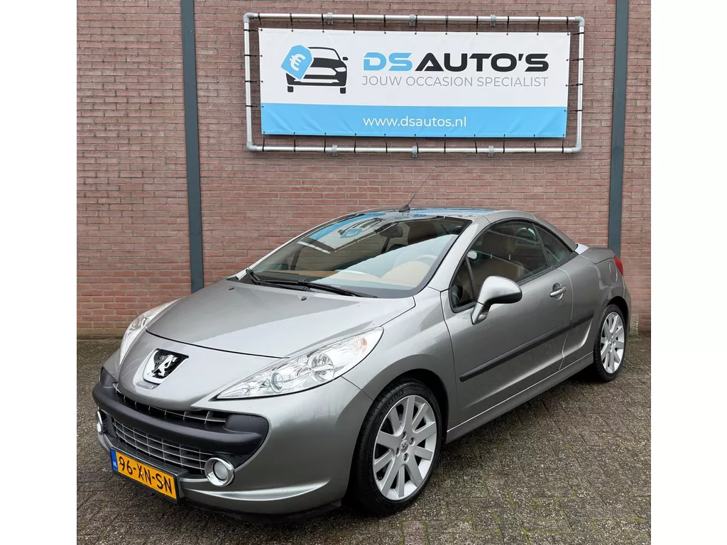 Peugeot 207 CC 1.6-16V T F&eacute;line