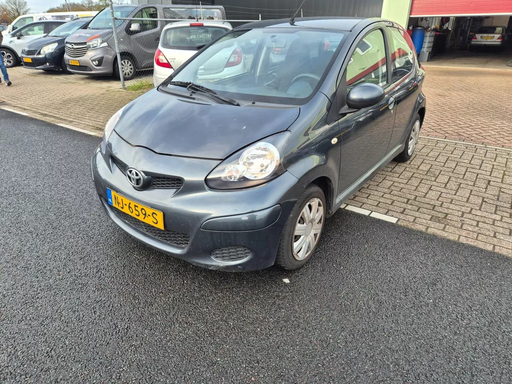 Toyota Aygo 1.0-12V Access Airco 5drs Apk 03-26