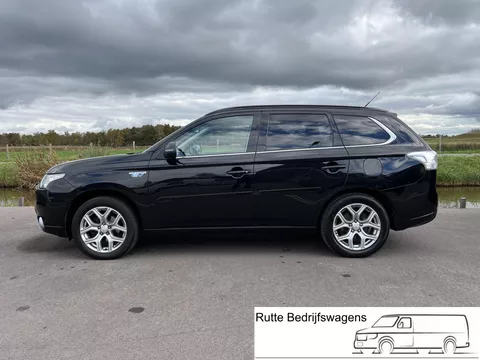 Mitsubishi Outlander 2.0 PHEV Instyle+ 1e eigenaar dealer onderhouden!
