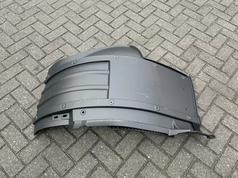 DAF 2291306 VOORSPATSCHERM LH (ALS NIEUW)