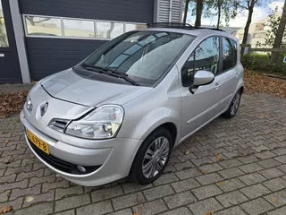 Renault Modus 1.6 16V Night&amp;Day Pano Automaat
