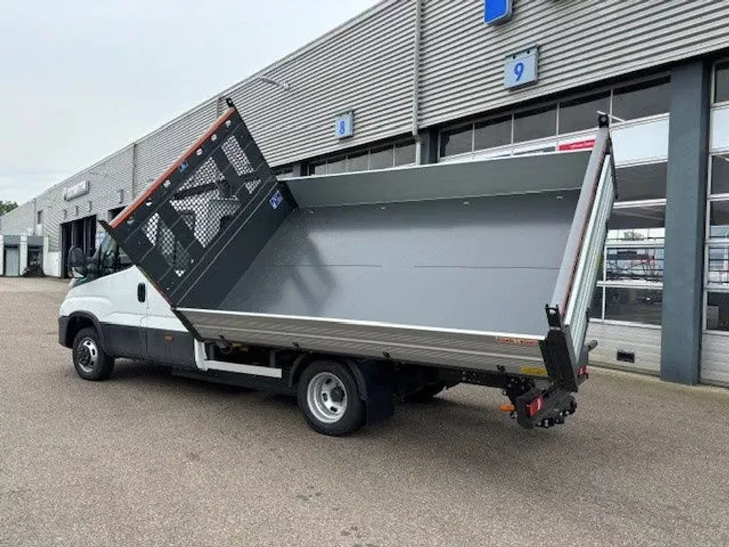 Iveco Daily 40C16 A8 3750