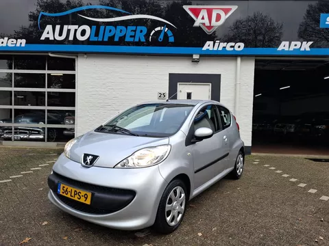 Peugeot 107 1.0-12V XR /AUTOMAAT!/nieuwe apk bij aflevering/Airco/
