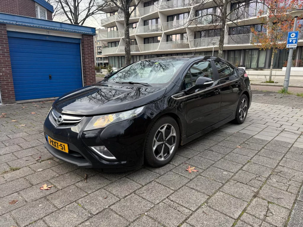 Opel Ampera 1.4 Hybrid Aut Black Edition Leder Cruise PDC
