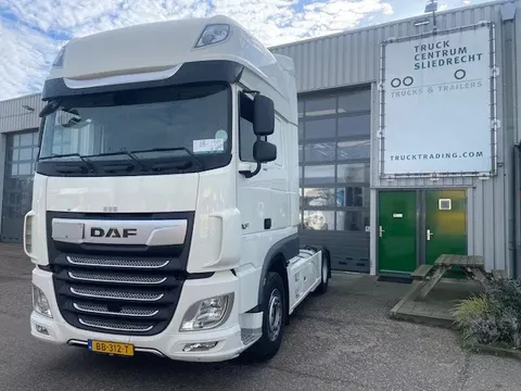 DAF XF480 329.208 km !!,Superspacecab,SSC,Toplights 2x tank,Top