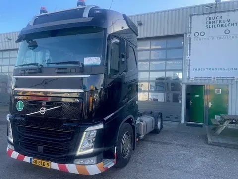 Volvo FH 460 Mega,lowliner,2x tank,VEB,I park cool
