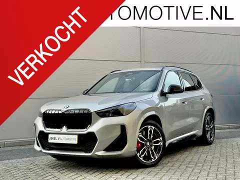 BMW X1 sDrive20i M-Sport, Panoramadak, 19" LM velgen, enz