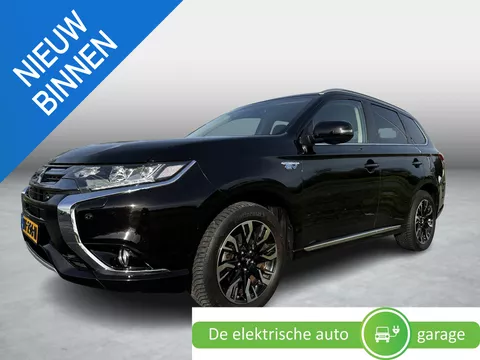 Mitsubishi Outlander 2.0 PHEV instyle | Trekhaak | Plug-in Hybride |