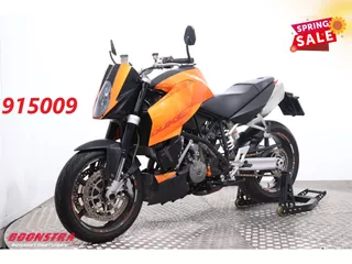 KTM 990 SuperDuke +Paddock stand +extra uitlaat +extra spiegelset!