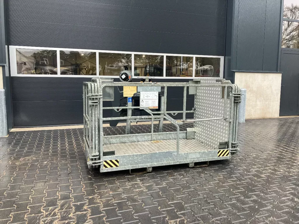 te koop jcb manbak/werkbak