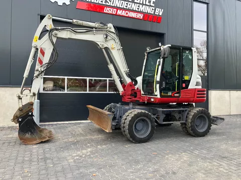 Takeuchi TB295W mobiele kraan/graafmachine