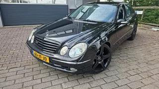Mercedes-Benz E-Klasse EKLASSE 500 ELEGANCE YOUNGTIMER