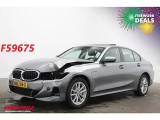 BMW 3 Serie 330e Schuifdak 360&deg; LED Cruise SHZ 4.216 km!