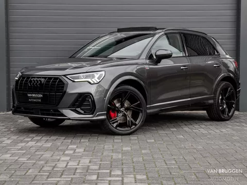 Audi Q3 45 TFSI E S-Line Pano SONOS Trekhaak Camera ACC Leer