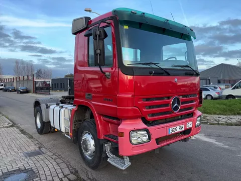 Mercedes-Benz Actros 2044 4x4