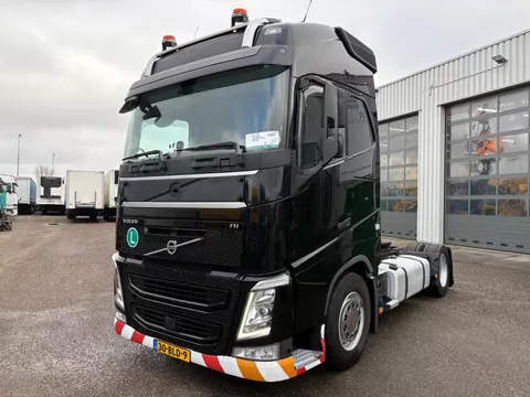 Volvo FH 460 Mega,lowliner,2x tank,VEB,I park cool