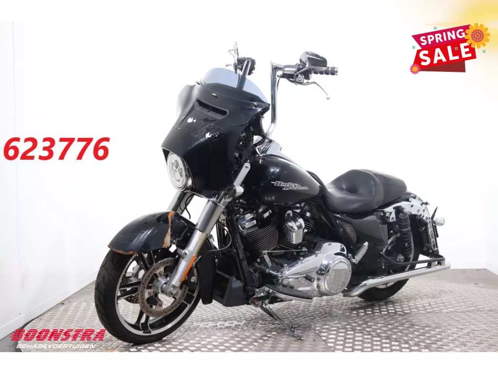 Harley-Davidson Street Glide FLHX LED Cruise