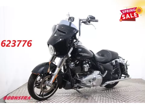 Harley-Davidson Street Glide FLHX LED Cruise