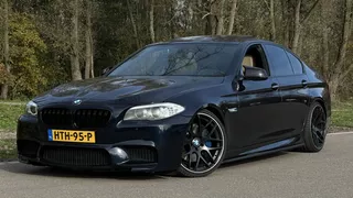 BMW 5 Serie 550i High Executive - M5 look!