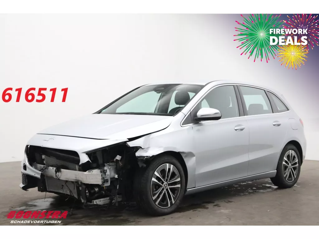 Mercedes-Benz B-Klasse 200 7G-Tronic LED ACC Navi Clima Camera SHZ LRHZ 11.199 km!