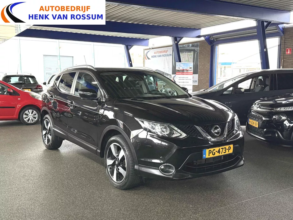 Nissan Qashqai 1.2 N-Connecta Trekhaak | Achteruitrijcamera | Clima | Panoramadak | NAP.