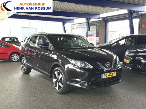 Nissan Qashqai 1.2 N-Connecta Trekhaak | Achteruitrijcamera | Clima | Panoramadak | NAP.