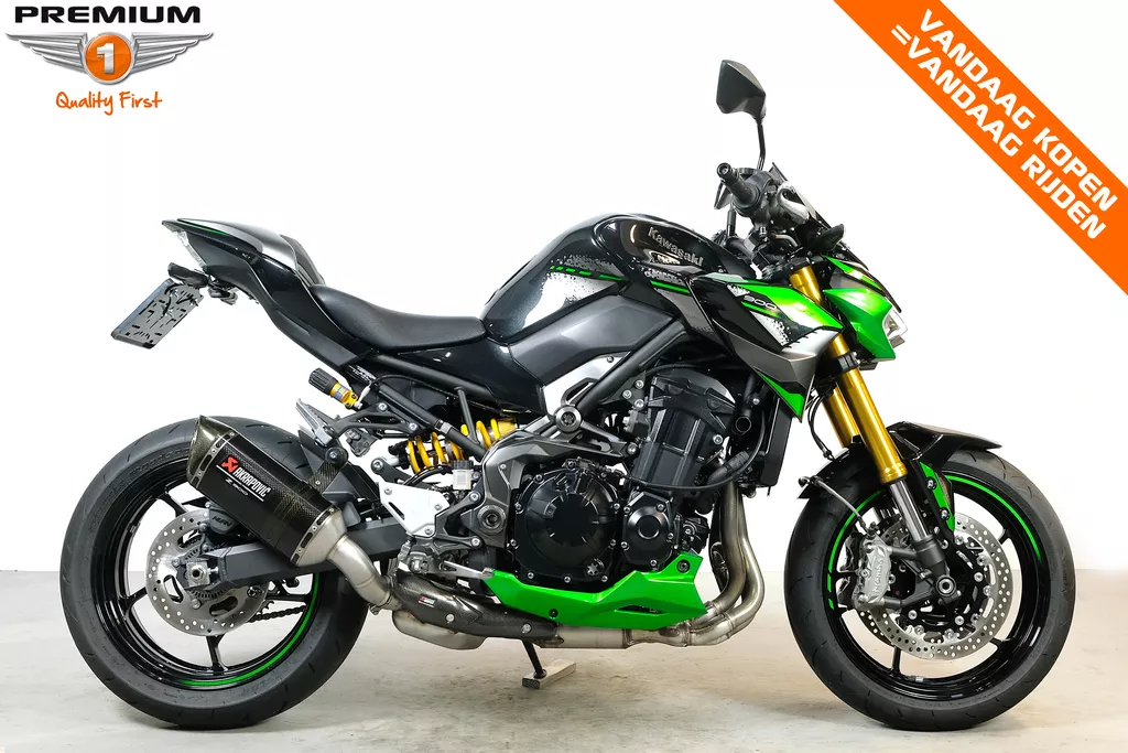 Kawasaki Z900 SE PERFORMANCE