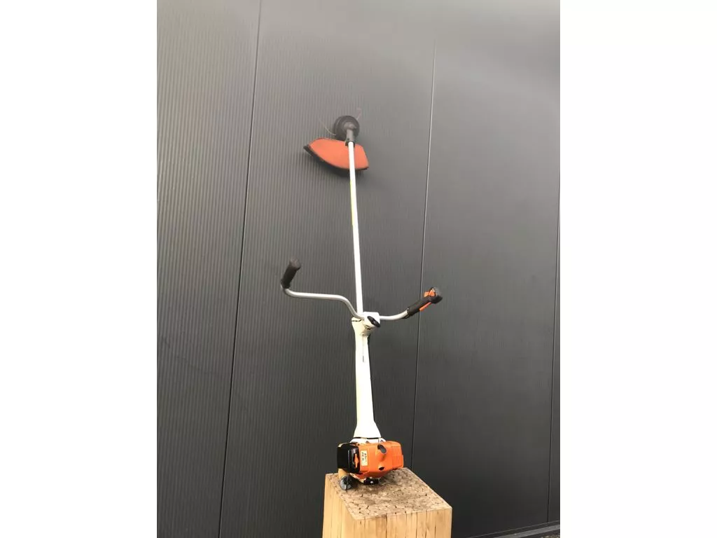 Stihl FS 300 benzine bosmaaier 0
