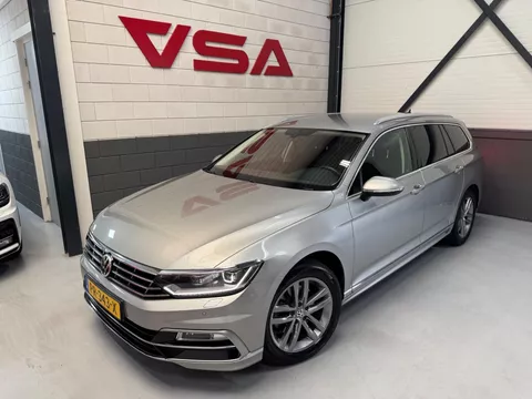 Volkswagen Passat Variant 1.4 TSI Highline Business R-line, Virtual Display,CarPlay,DaB,Trekhaak,PDC,4 seizoen banden, all-in.
